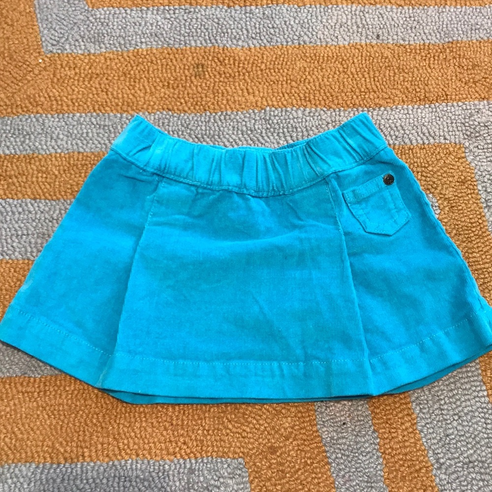 Corduroy skirt